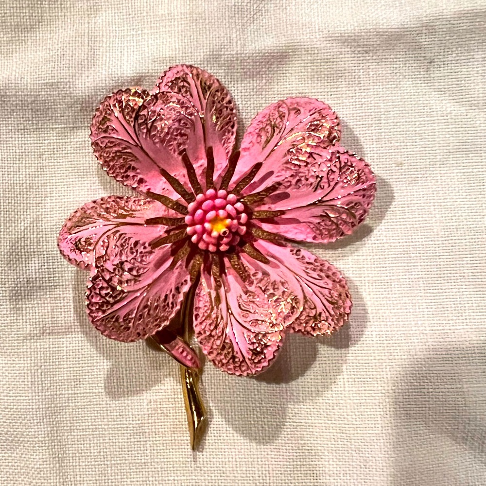 Vintage ART Arthur pepper Pink Enamel Dogwood Flower Brooch Pin. signed